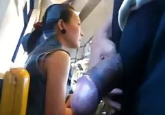 يحلق سكس الامهات العرب كس