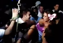 فتاة اللعب سكس ام مع ابنه عربي مع فتاة مثير.