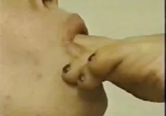 كبير افلام سكس امهات عرب الثدي الهيمنة